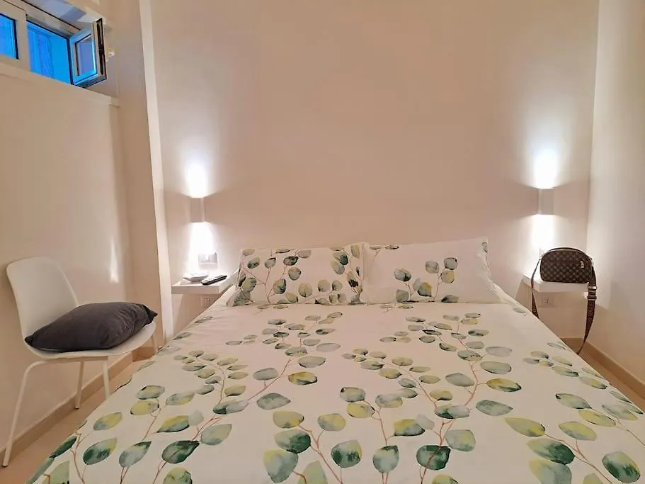 Holiday home Acasuzzadiaci Villa Aci Castello