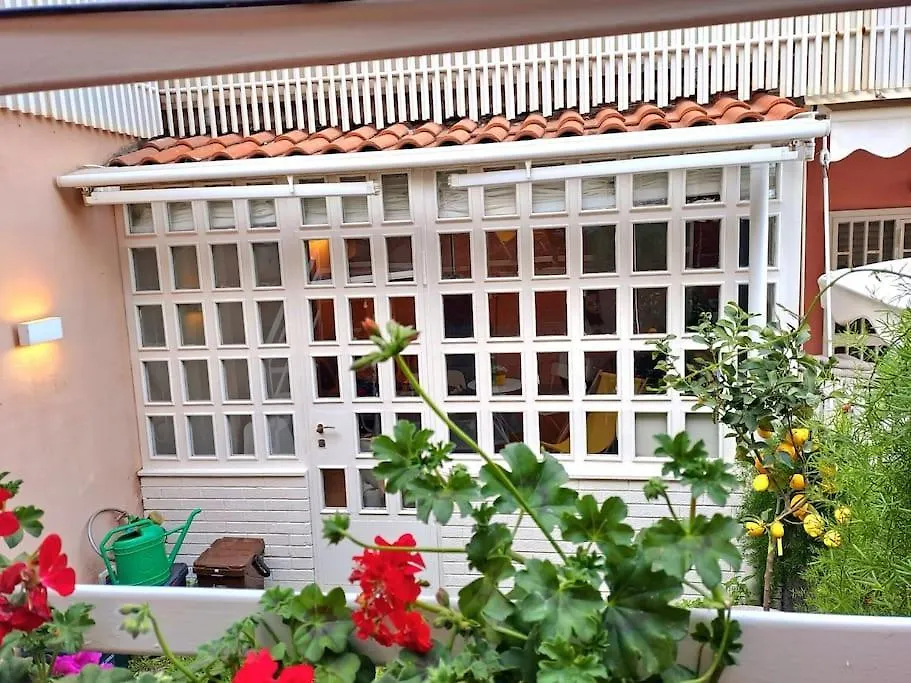 Holiday home Acasuzzadiaci Villa Aci Castello