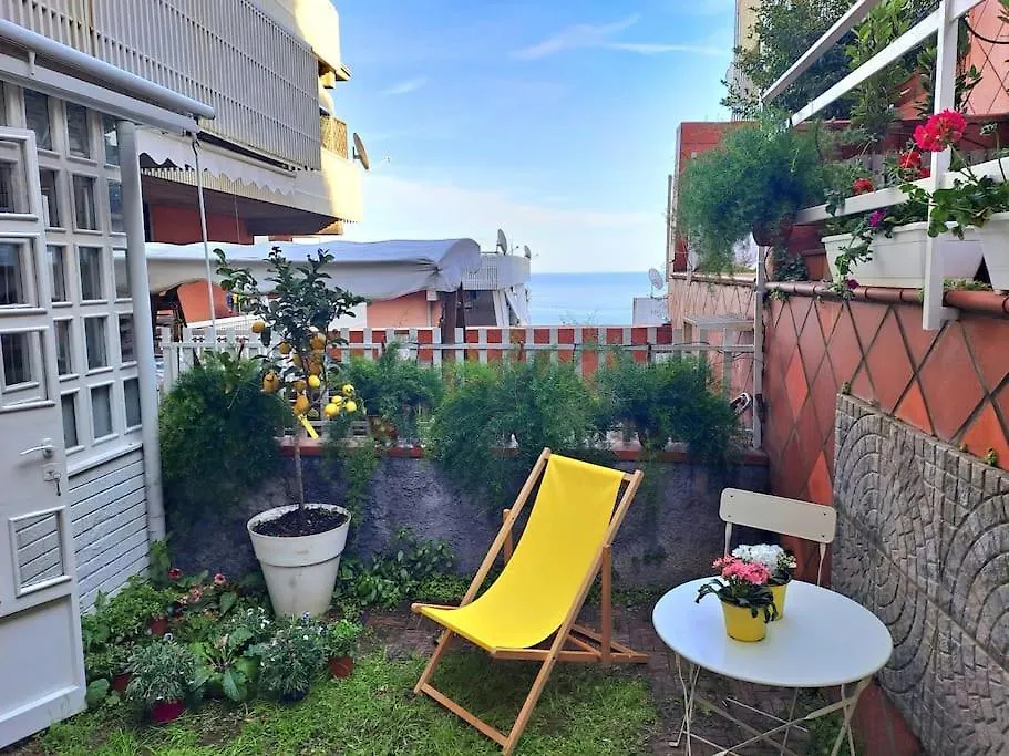 Holiday home Acasuzzadiaci Villa Aci Castello